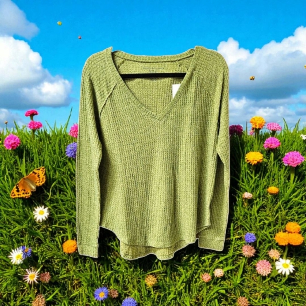 American Eagle Women's super soft waffle knit stretchy longSleeve Top (OVERSIZED